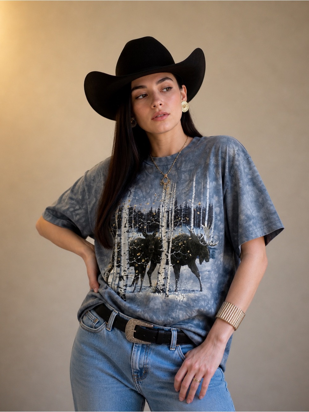 Authentic vintage 1999 The Mountain graphic tee – highly collectible wildlife